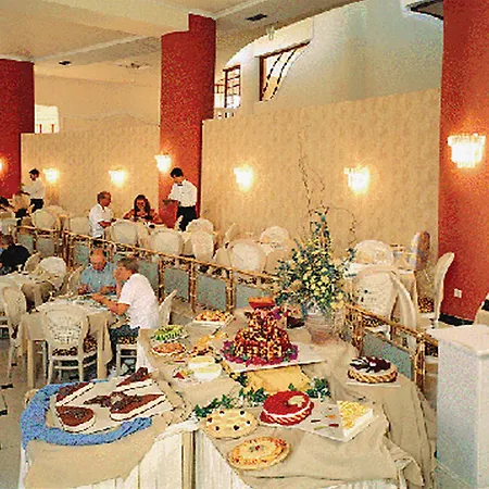 Louis Palazzo Di Zante Hotel 5*